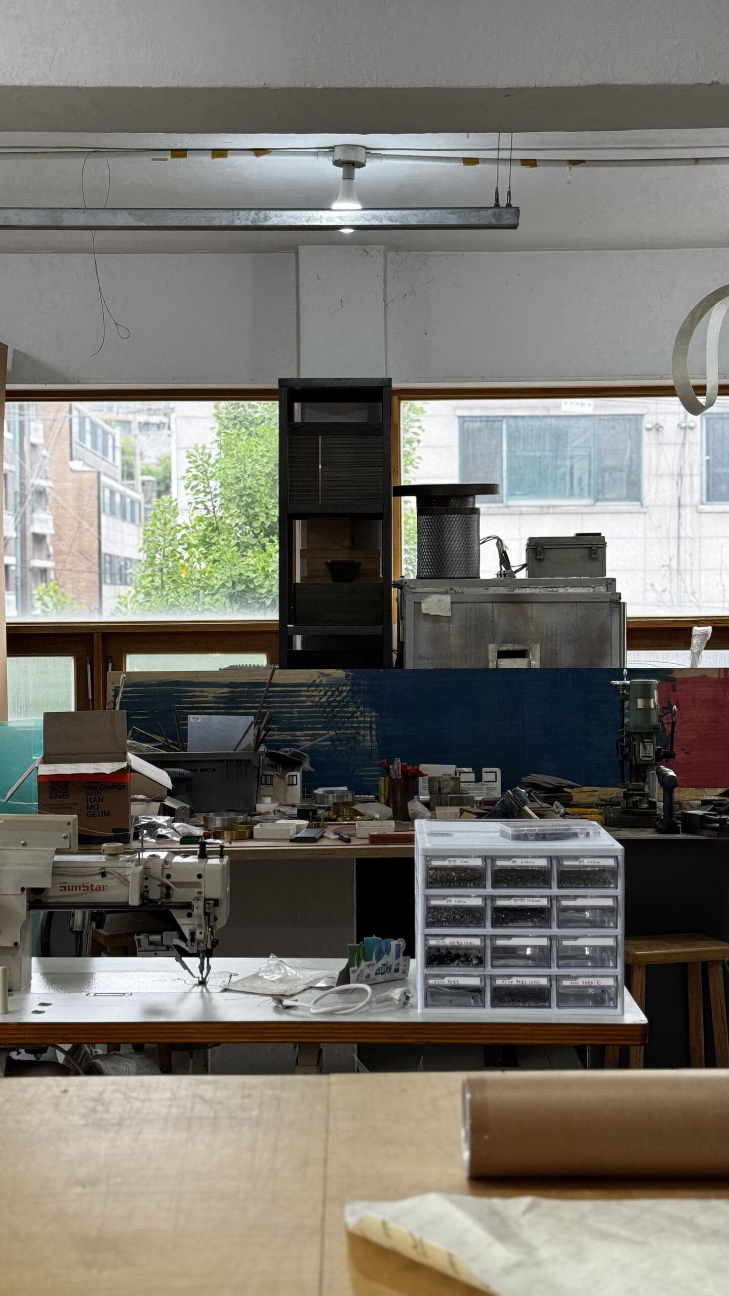 Kwon workshop scene 1