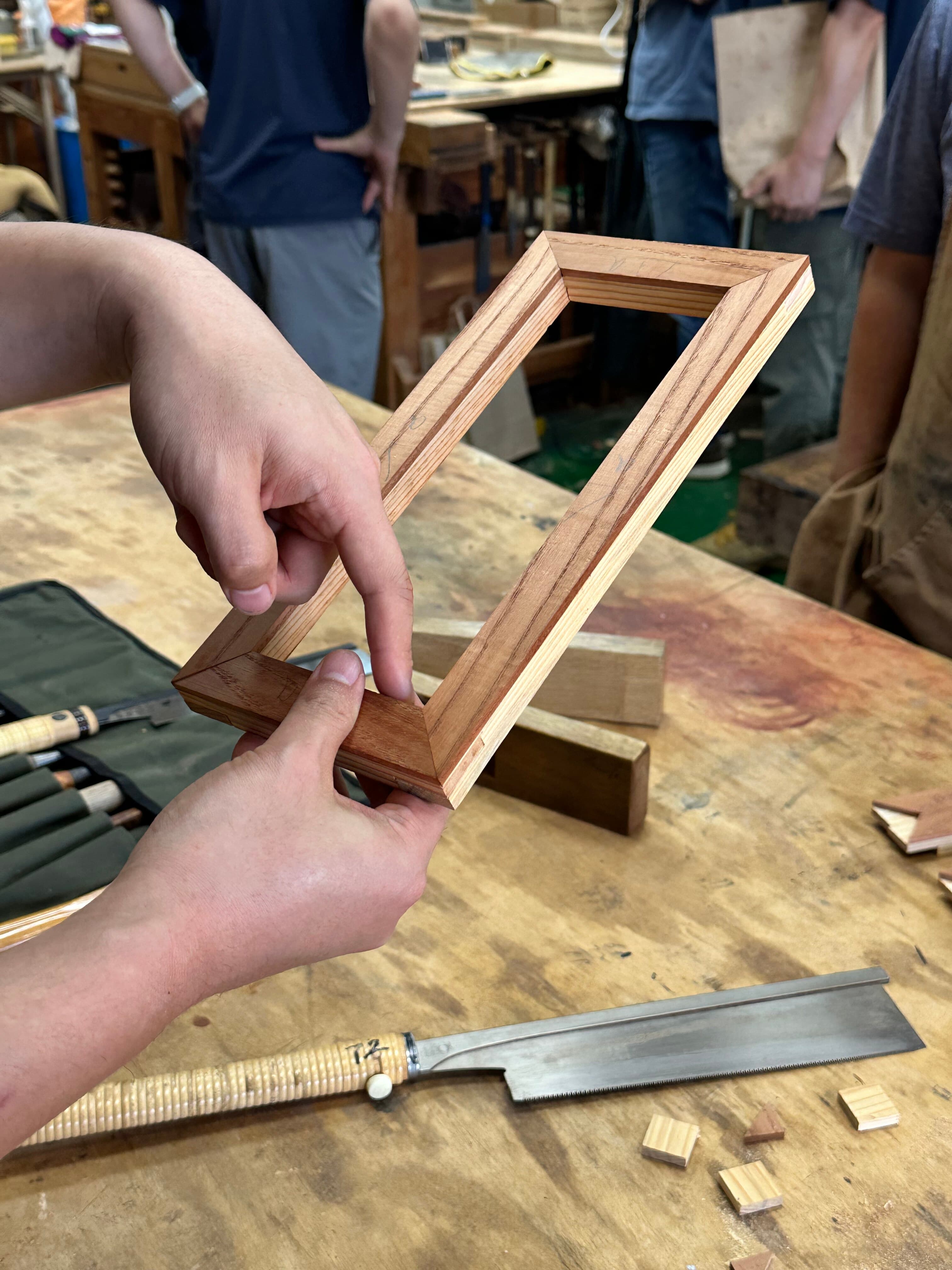 Learning joinery by hand at the workbench